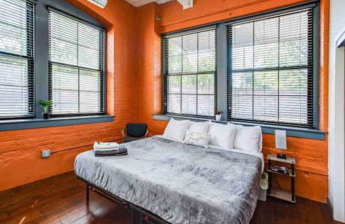 NY Style Centric Loft with King Bed by Park av - Foto 13