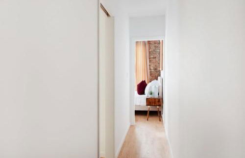 153-5A Charming 2BR LES W D - Foto 16