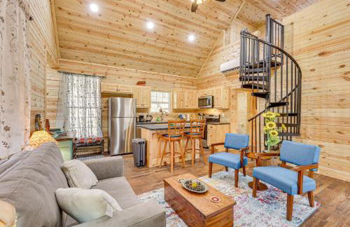 Hike and Fish Marlinton Cabin with Fire Pit and Views! - Foto 5