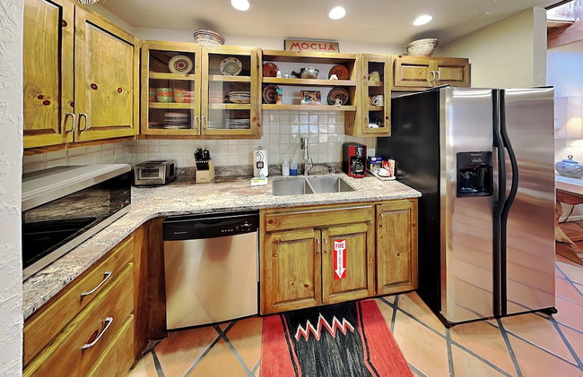 Artist Road by Kokopelli Property Management - Photo 91