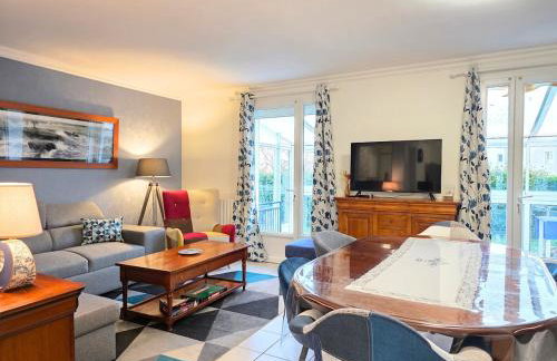 Le Pavillon, Maison Au Calme, Central et Confort - Foto 25