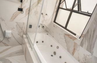 Flat -Hidromassagem privativa e Piscina a 500 mts da praia - Photo 1