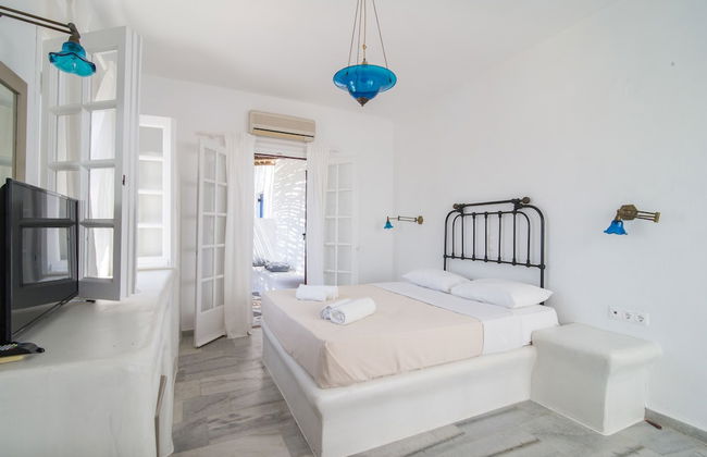 Antonina Hotel Apartments - Photo 10