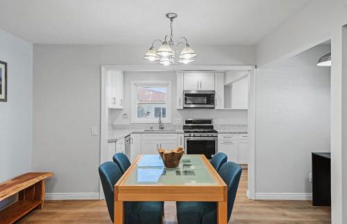 Peaceful Getaway with Renovated Amenities - Foto 22