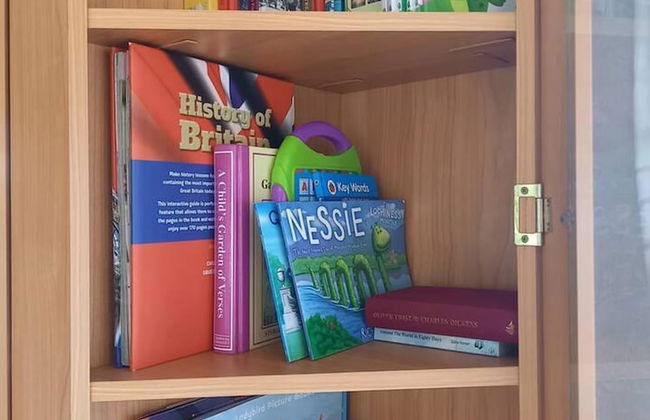 Lovely Semi-rural Caravan & Hot Tub - Sleeps Fam 6 - Photo 20