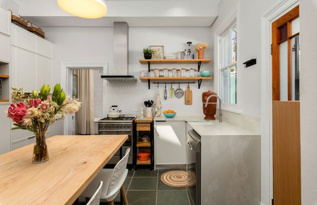 Trendy Heritage Home in Woodstock - Foto 16