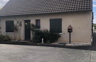 House, lot, secure private parking - Foto 19