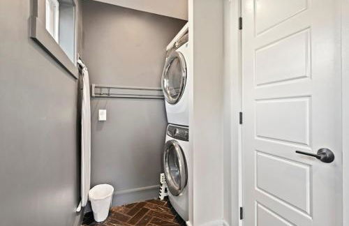 Upscale Azure by Saratoga Stays - Photo 27