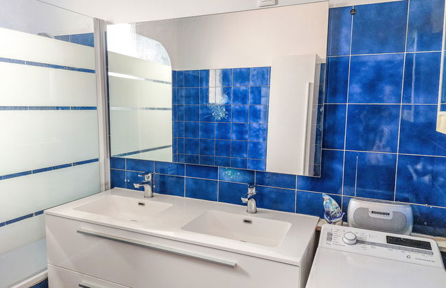 3 bedroom House in Solliès-Pont with private pool and garden - Photo 31