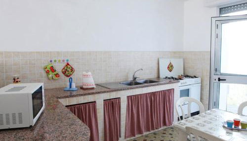 CASA FRONTE MARE POSTO ROSSO 8 POSTI LETTO - Foto 5