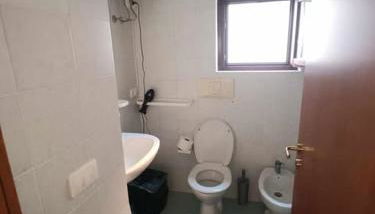 Desiree's Rooms - n 2 camere con bagno privato e balcone - Foto 5