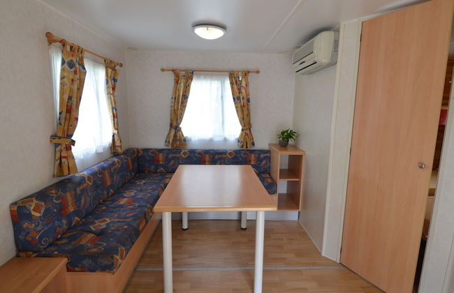 Comfy Chalet with Terrace near Sea - Foto 8