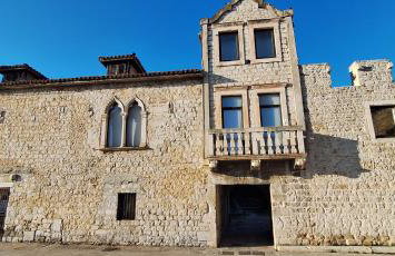 Heritage apartman Geza in centar with private parking - Photo 21