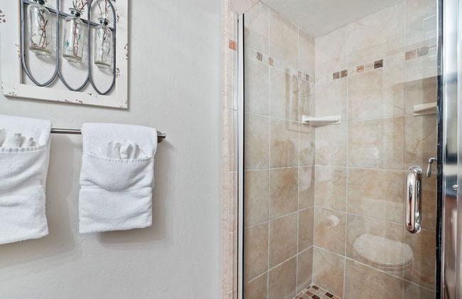 Family Fun Getaway - 3 Story Condo - Foto 18