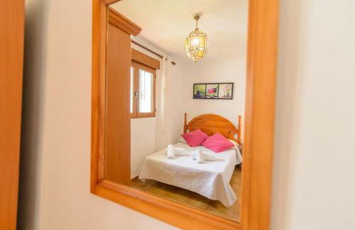 Casa Patio de Los Naranjos Piscina privada - Photo 12