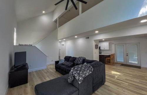 Bayside Cove Retreat Your Coastal Escape - Photo 19