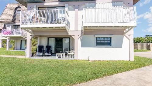 Ocean Front by Cocoa Beach Pier - Foto 3