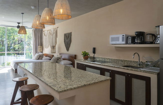 Luxury and Family condo in La Veleta - Photo 20