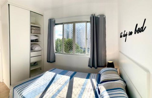 505 - Apartamento Lindo, amplo e decorado, mobiliario moderno, cozinha completa com utensílios , Excelente vista da cidade e localização privelegiada no bairro Bigorrilho proxímo de shopping e parques - Photo 5
