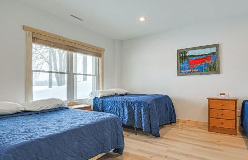 Game Room and Dock Lakefront Park Falls Getaway - Foto 20