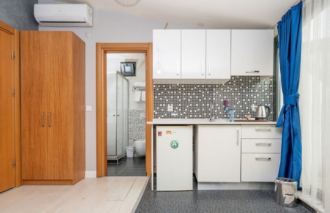 COMFORT INN SUITE - Photo 10