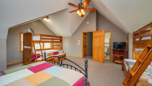 Snowshoe Summit - Photo 2