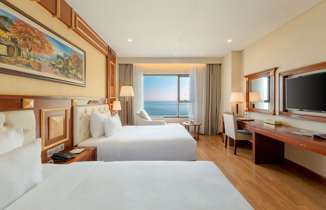 DLG Hotel Danang - Photo 52