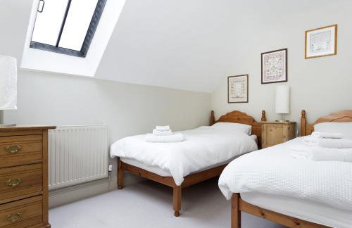 Claytons Cottage - Photo 12