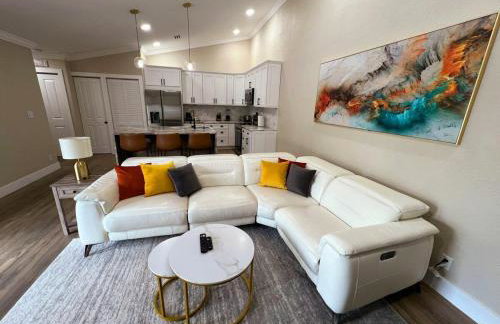 Alluring Luxury Oasis, Modern Comfort & Relaxation - Foto 12