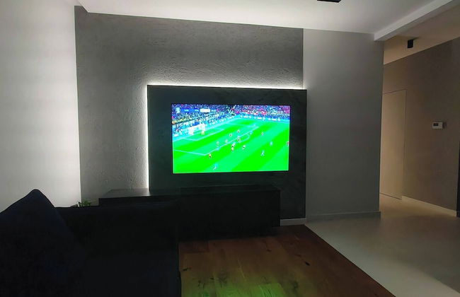 Luxurious Villa With Pool Near Energylandiai - Photo 16