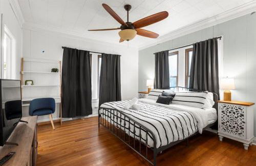 Evergreen Manor Private Pool 3BR No Stairs Retreat - Foto 17