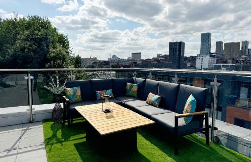 Luxury Penthouse with Private Hot Tub Overlooking Leeds City Centre - Foto 39