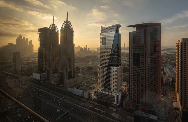 Staybridge Suites Dubai Internet City by IHG - Photo 57