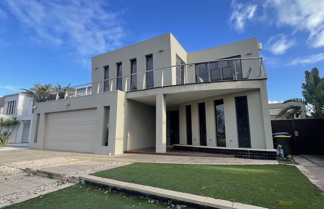 Luxury 7BRM Lakeside BigHouse Point Cook - Foto 51