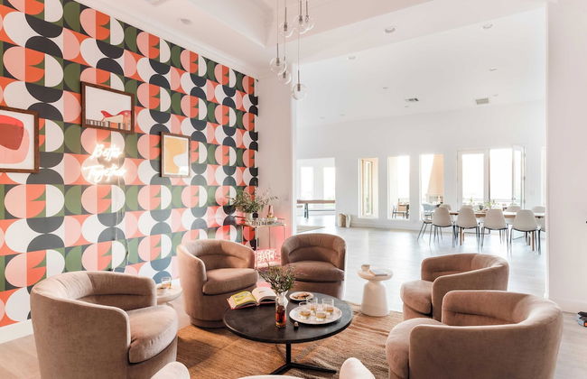 Julep by Avantstay Stylish 9 BR Estate w/ Mid-century Modern Decor - Foto 4