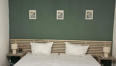 Neues Apartmenthaus mit 4 Wohnungen im Zentrum - Photo 4