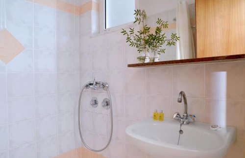 Pharos Rooms - Foto 32