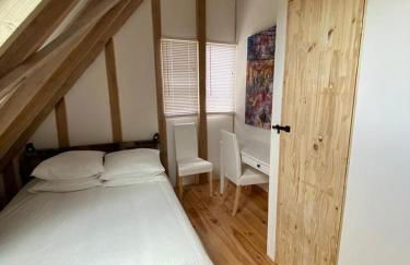 La Grange - unique property, peace, space & light - Foto 6