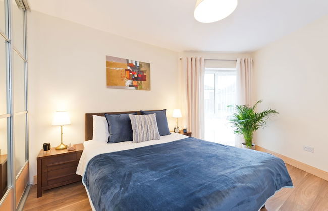 Broc House Suites - Photo 5