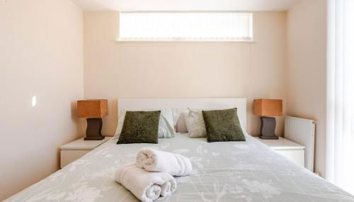 Comfortable 3-Storey House with Free Car Parking - Foto 3, towels