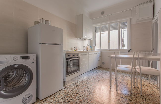 Lido Venezia - Via Smirne 9 - Foto 7