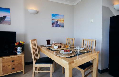 Cliff Haven "Dogs go free" - Photo 9