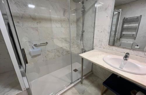 Apartamentos City Beach - Photo 47