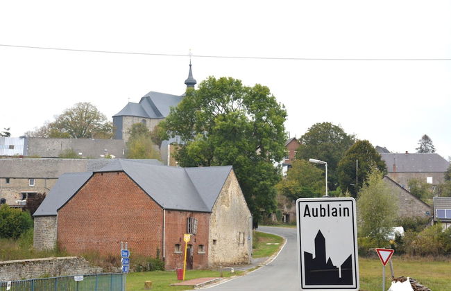 Vintage Holiday Home in Couvin near River - Foto 31
