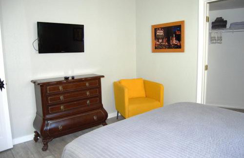 Take it back to simple times with this Retro Retreat! - Foto 10