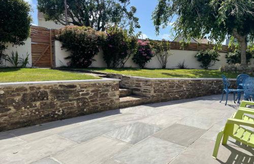 Sunny Corner, Padstow. Spacious 3 bedrooms, 2.5 bathrooms, parking, garden. - Foto 1