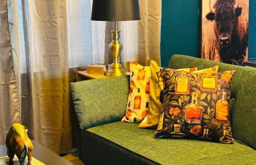 Buffalo & Bourbon-1 Bed1 Bath Private Condo - Foto 14