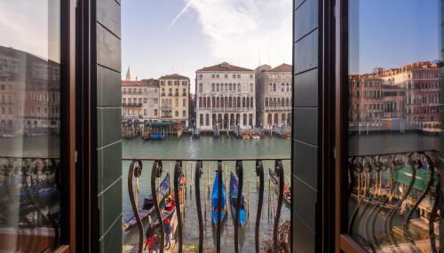 Design Apartment with Balcony on the Grand Canal R&R - Foto 1