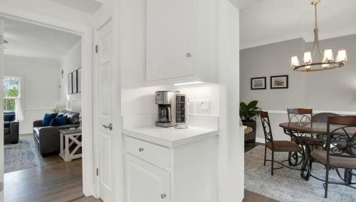 Awesome Haus With Gameroom, 4blks to Center of Town! - Foto 4