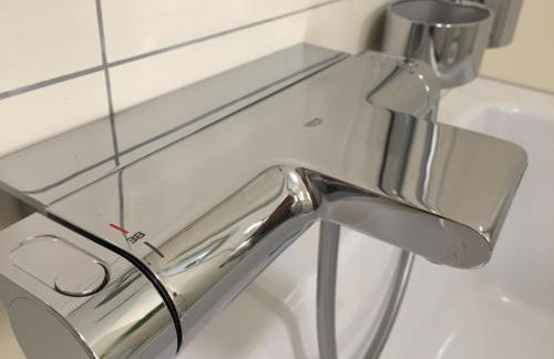 Apartment - zentrumsnah, eigener Parkplatz und großer Balkon ins Grüne - Foto 27